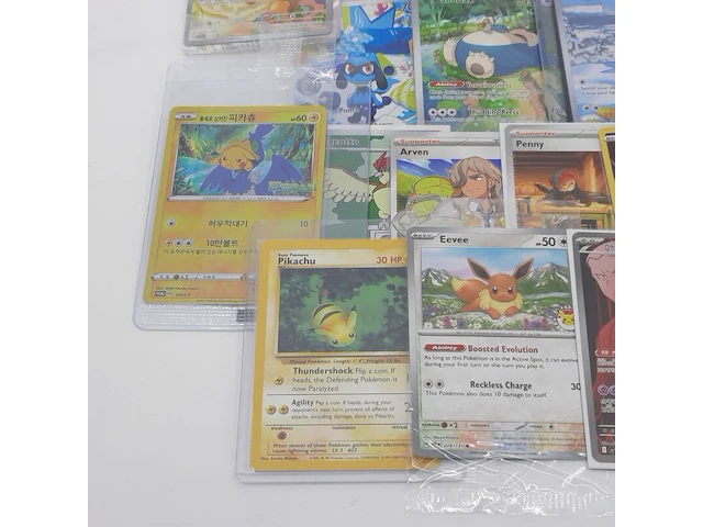Ca. 34x kaart, pokémon, o.a. radiant charizard - afbeelding 20 van  21
