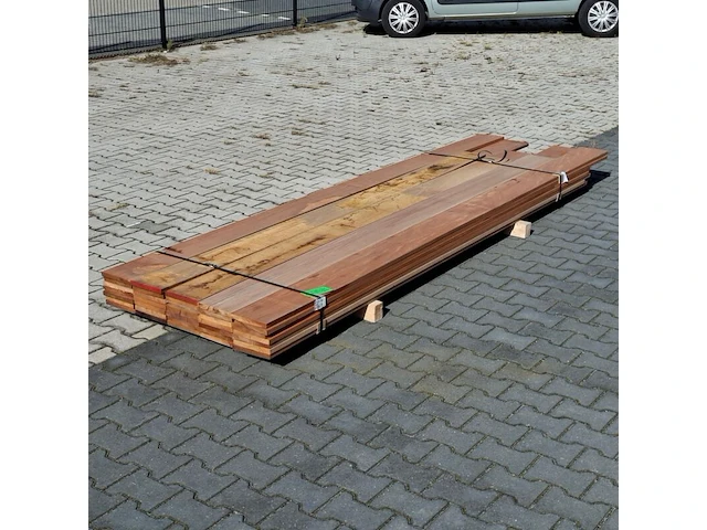 Ca. 34x vlonder/gevel plank, tropisch hardhout | 21x185 mm - afbeelding 1 van  5