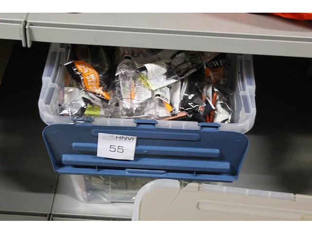 Ca. 35 portwest veiligheidsbrillen in kunststoffen bak - afbeelding 1 van  3