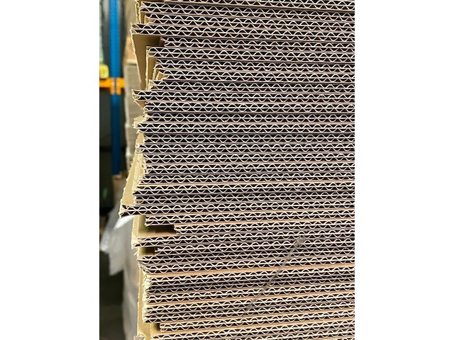 Ca. 350x grote verzenddozen 80x80x20cm, bruin - afbeelding 3 van  4