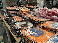 Ca. 350x knvb voetbalkleding voor kinderen en volwassenen - afbeelding 8 van  16