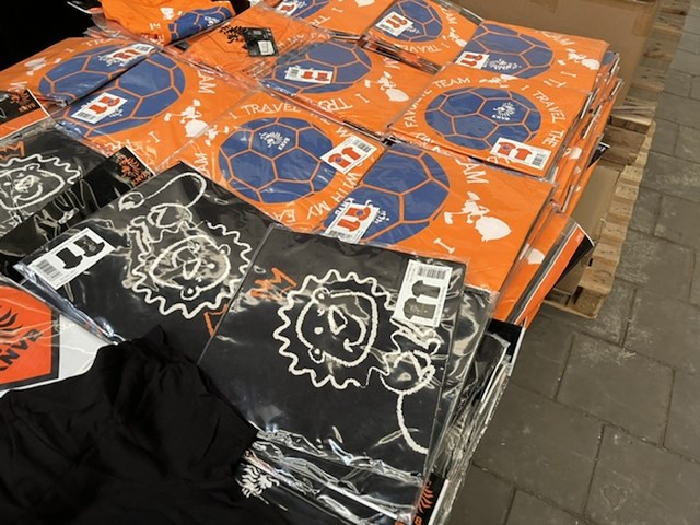 Ca. 350x knvb voetbalkleding voor kinderen - afbeelding 4 van  14