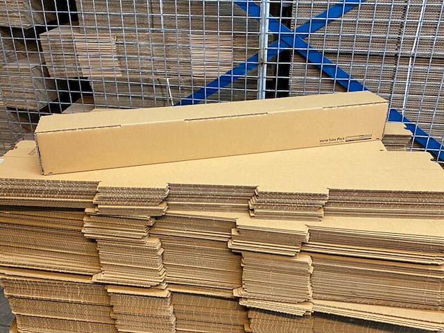 Ca. 350x stuks kokerdozen 86x10x10cm, bruin - afbeelding 2 van  5