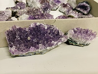 Ca. 35x amethist brokjes - afbeelding 2 van  7