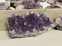 Ca. 35x amethist brokjes - afbeelding 3 van  7