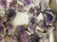 Ca. 35x amethist brokjes - afbeelding 5 van  7