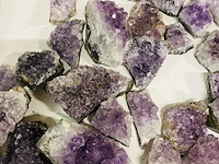 Ca. 35x amethist brokjes - afbeelding 6 van  7