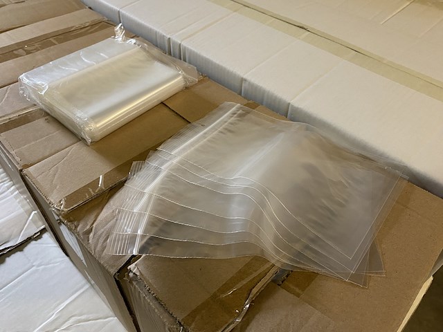 Ca. 35x doosjes a 1000 stuks gripzakjes 150x200mm - afbeelding 2 van  3