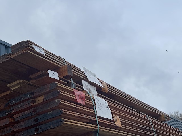 Ca. 35x douglas channelsiding, 18x137mm, lengte 10/500cm, 25/300cm - afbeelding 2 van  3