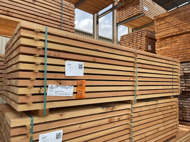 Ca. 35x douglas dakbalken fijnbezaagd, 50x150mm, lengte 300cm - afbeelding 4 van  4