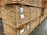 Ca. 35x douglas planken fijnbezaagd, 38x200mm, lengte 300cm - afbeelding 4 van  4