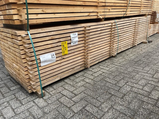 Ca. 35x douglas planken fijnbezaagd, 38x200mm, lengte 400cm - afbeelding 4 van  4