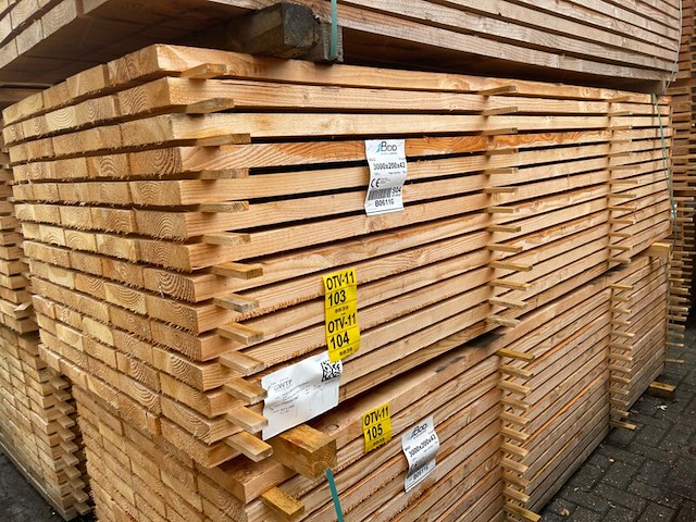 Ca. 35x douglas planken fijnbezaagd, 43x200mm, lengte 300cm - afbeelding 4 van  4