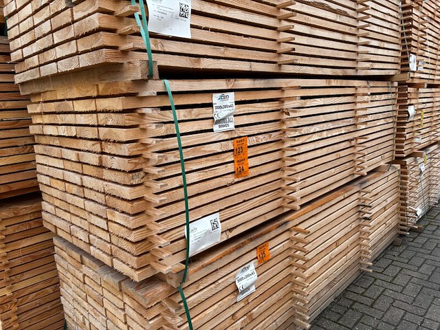 Ca. 35x douglas planken fijnbezaagd, 43x200mm, lengte 300cm - afbeelding 4 van  4