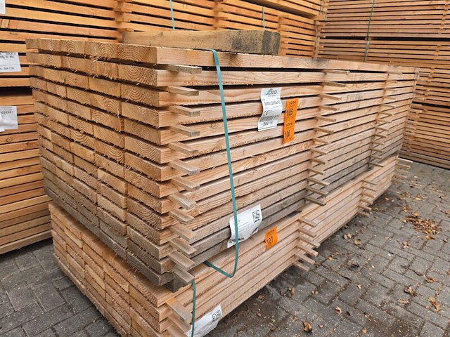 Ca. 35x douglas planken fijnbezaagd, 43x200mm, lengte 300cm - afbeelding 4 van  4