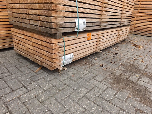 Ca. 35x douglas planken fijnbezaagd, 43x200mm, lengte 300cm - afbeelding 4 van  4