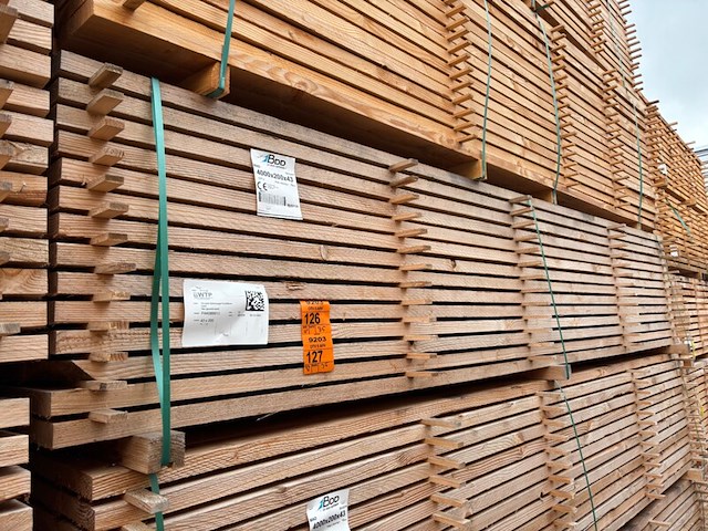 Ca. 35x douglas planken fijnbezaagd, 43x200mm, lengte 400cm - afbeelding 4 van  4