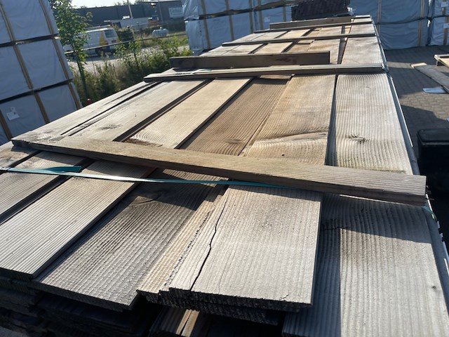 Ca. 35x douglas wisselsponning, 18x190mm, lengte 500cm - afbeelding 1 van  3
