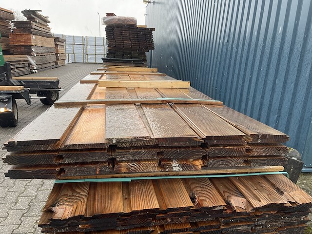 Ca. 35x douglas wisselsponning/halfhoutsrabat, 18x190mm, lengte 500cm - afbeelding 3 van  3