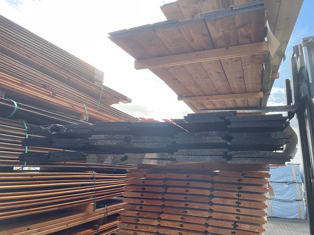 Ca. 35x douglas wisselsponning/halfhoutsrabat, 18x190mm, lengte 500cm - afbeelding 3 van  3