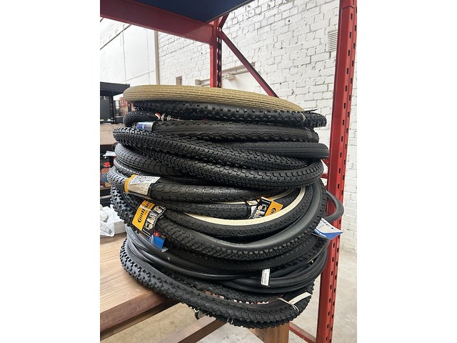 Ca. 35x fietsband, mavic, continental, schwalbe - afbeelding 1 van  7