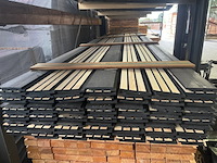 Ca. 35x grenen acoustic design profiel zwart, 22x142mm, lengte 450cm - afbeelding 1 van  3