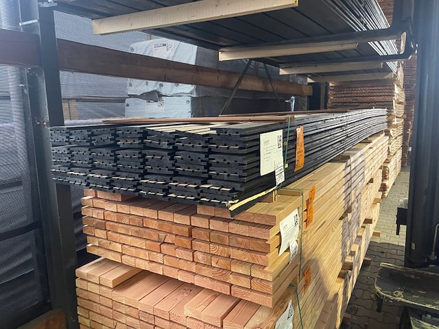 Ca. 35x grenen acoustic design profiel zwart, 22x142mm, lengte 450cm - afbeelding 2 van  3
