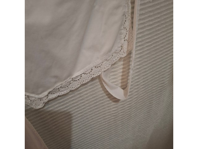 Ca. 35x hele oude witte schorten - afbeelding 4 van  5