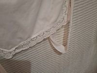 Ca. 35x hele oude witte schorten - afbeelding 4 van  5