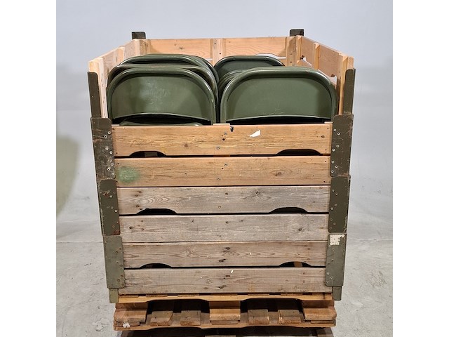 Ca. 35x klapstoel - afbeelding 1 van  4