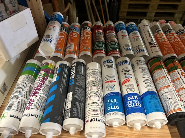 Ca. 35x (siliconen)kit w.o. ardex, den braven - afbeelding 3 van  5