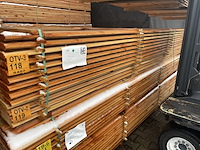 Ca. 36x douglas blokhut profiel, 28x175mm, lengte 500cm - afbeelding 1 van  3