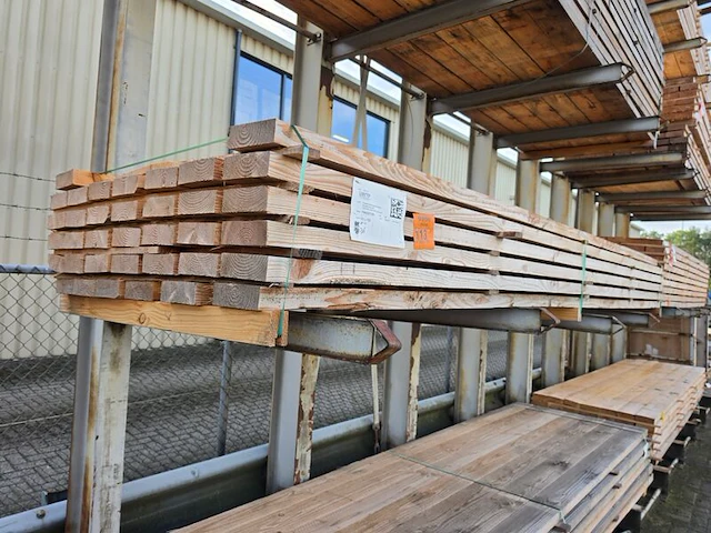 Ca. 36x douglas dakbalken fijnbezaagd, 50x150mm, lengte 400cm - afbeelding 4 van  4