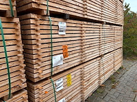 Ca. 36x douglas planken fijnbezaagd, 43x175mm, lengte 400cm - afbeelding 4 van  4