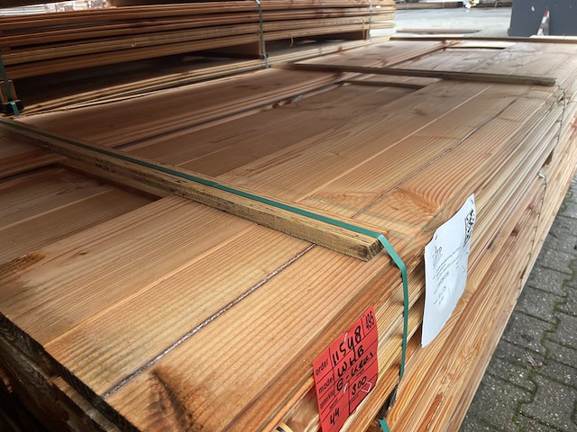 Ca. 36x douglas wisselsponning, 18x190mm, lengte 300cm - afbeelding 1 van  3