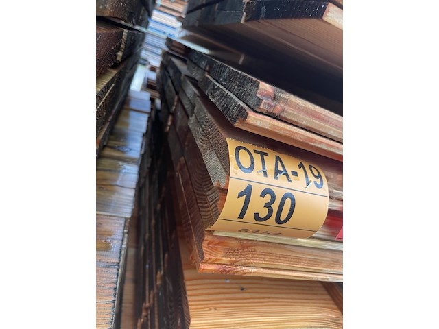 Ca. 36x douglas wisselsponning, 18x190mm, lengte 300cm - afbeelding 3 van  3