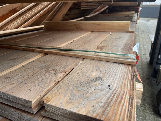 Ca. 36x douglas wisselsponning, 18x190mm, lengte 500cm - afbeelding 1 van  3