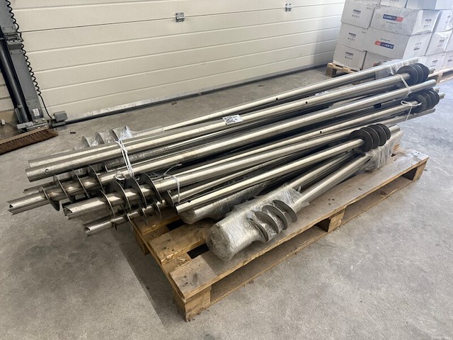 Ca 36x grondschroefpaal - afbeelding 1 van  7