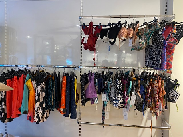 Ca. 370x badmode, lingerie en fietskleding, beachlife, cyell, simone perele, s t/m 3xl - afbeelding 4 van  11