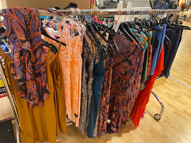 Ca. 370x badmode, lingerie en fietskleding, beachlife, cyell, simone perele, s t/m 3xl - afbeelding 5 van  11