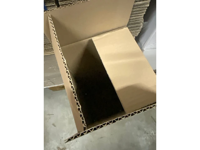 Ca. 375x verzenddozen 20x20x60cm zware enkelgolf, bruin - afbeelding 3 van  5