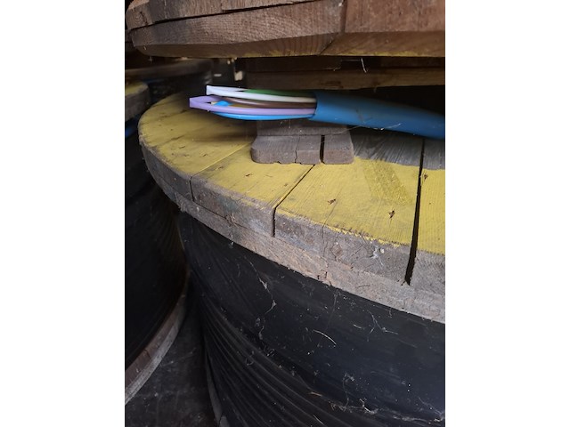 Ca. 37x haspel a 1.000 meter met prefab multiductsysteem voor ondergrondse telecom en glasvezelinfrastructuur, hdpe multiduct 40 / 7x7 - afbeelding 10 van  22