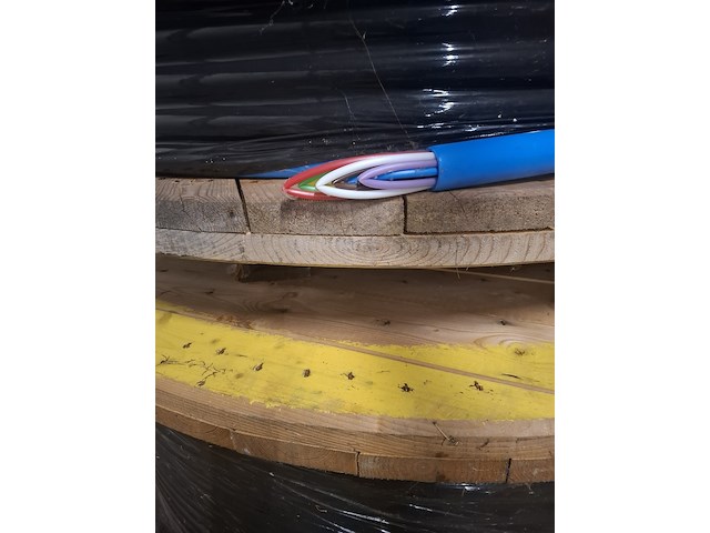 Ca. 37x haspel a 1.000 meter met prefab multiductsysteem voor ondergrondse telecom en glasvezelinfrastructuur, hdpe multiduct 40 / 7x7 - afbeelding 19 van  22