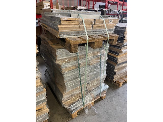 Ca. 37x stellingkast draagkracht per legplank 160 kg, workzone - afbeelding 2 van  4