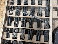 Ca. 37x verwisselbare profielbeitels t.b.v. tafelfrees - afbeelding 3 van  4