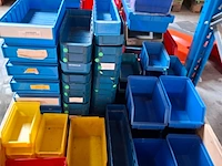 Ca. 385x diverse magazijnbakken - afbeelding 5 van  7