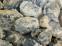 Ca. 38x celestien ruwe stukken - afbeelding 6 van  7