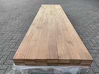 Ca. 38x guyana teak dekdelen gevingerlast, 21x145mm, lengte 400cm - afbeelding 1 van  4