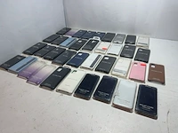 Ca. 38x telefoon hoesjes samsung