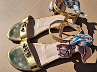 Ca. 39x dames- en herenmode, prada, stone island, hugo boss - afbeelding 26 van  29